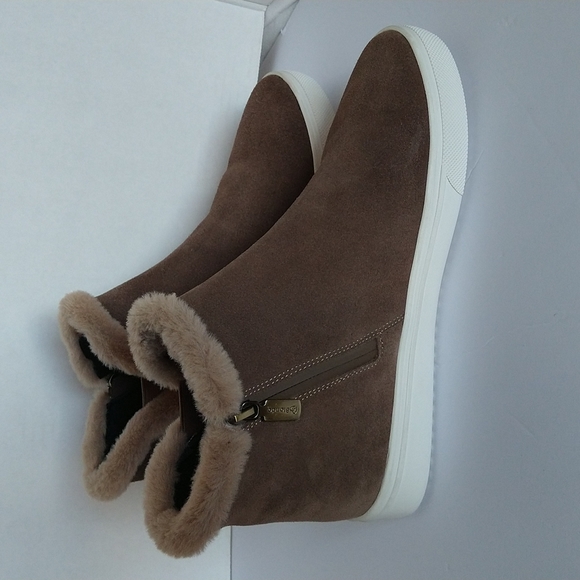 Blondo Waterproof Suede Leather Fur Details Ankle Sneakers Booties Size 8.5 - Picture 9 of 13